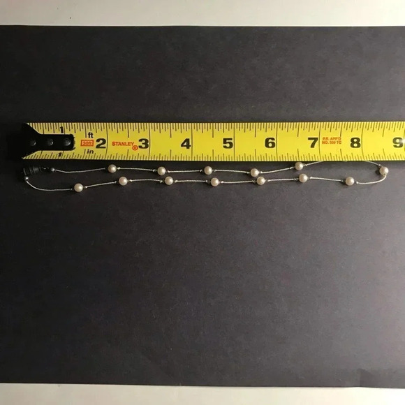 Hand Made Elegant Pearl Necklace Simple Minimal - Picture 7 of 7